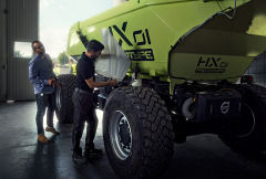 VolvoCE-X
